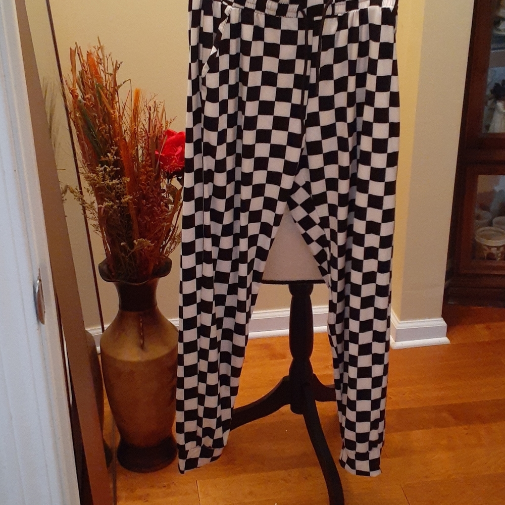 Cute checkered pants